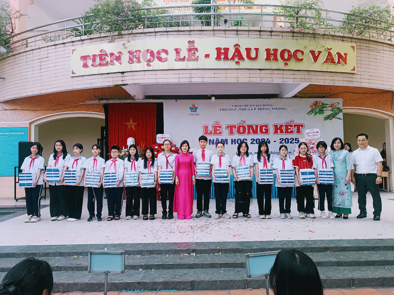 LỄ TỔNG KẾT NĂM HỌC 2024–2025 – KHI MỖI KHOẢNH KHẮC TRỞ THÀNH KỶ NIỆM